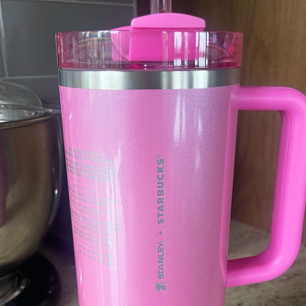 Brand new Starbucks X Stanley